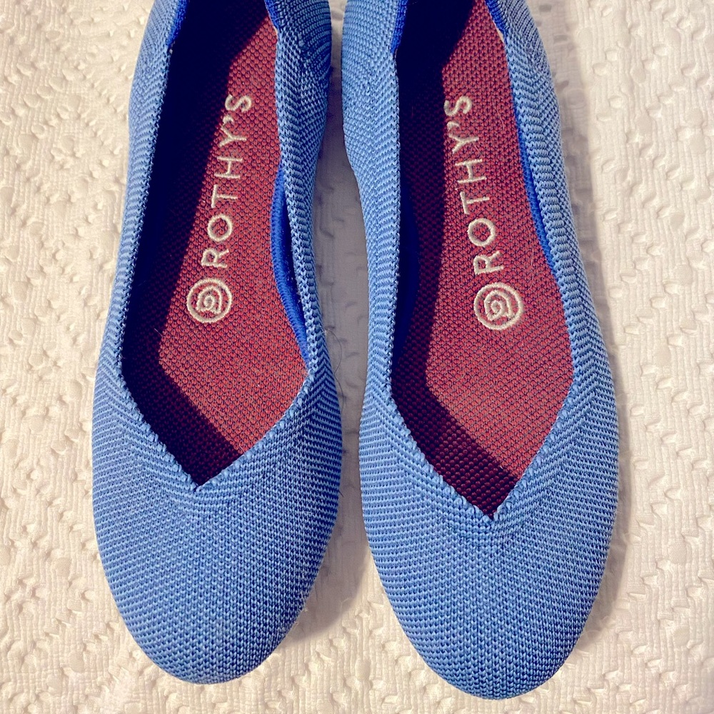 Rothy’s Indigo Blue w/ stripes SZ 6